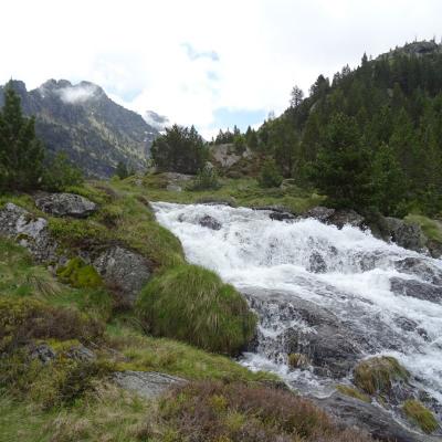 Col d'Aychade à gauche de la crête